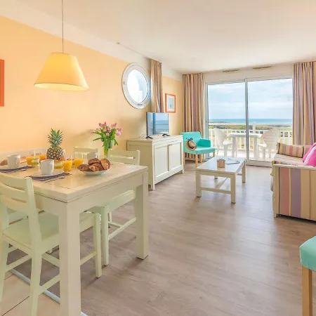 Cozy With Wonderful Sea View *